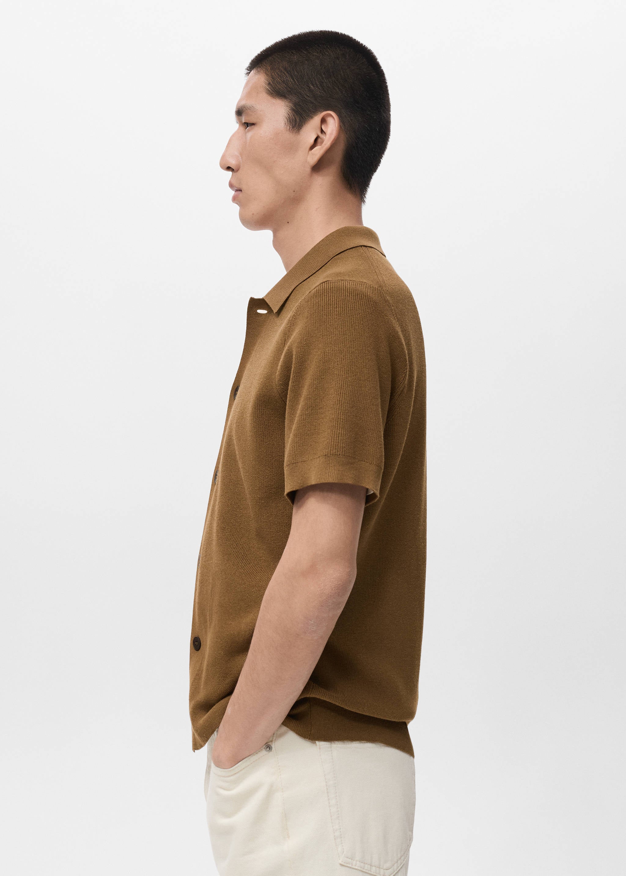 Mango shirt lino in tobacco-008