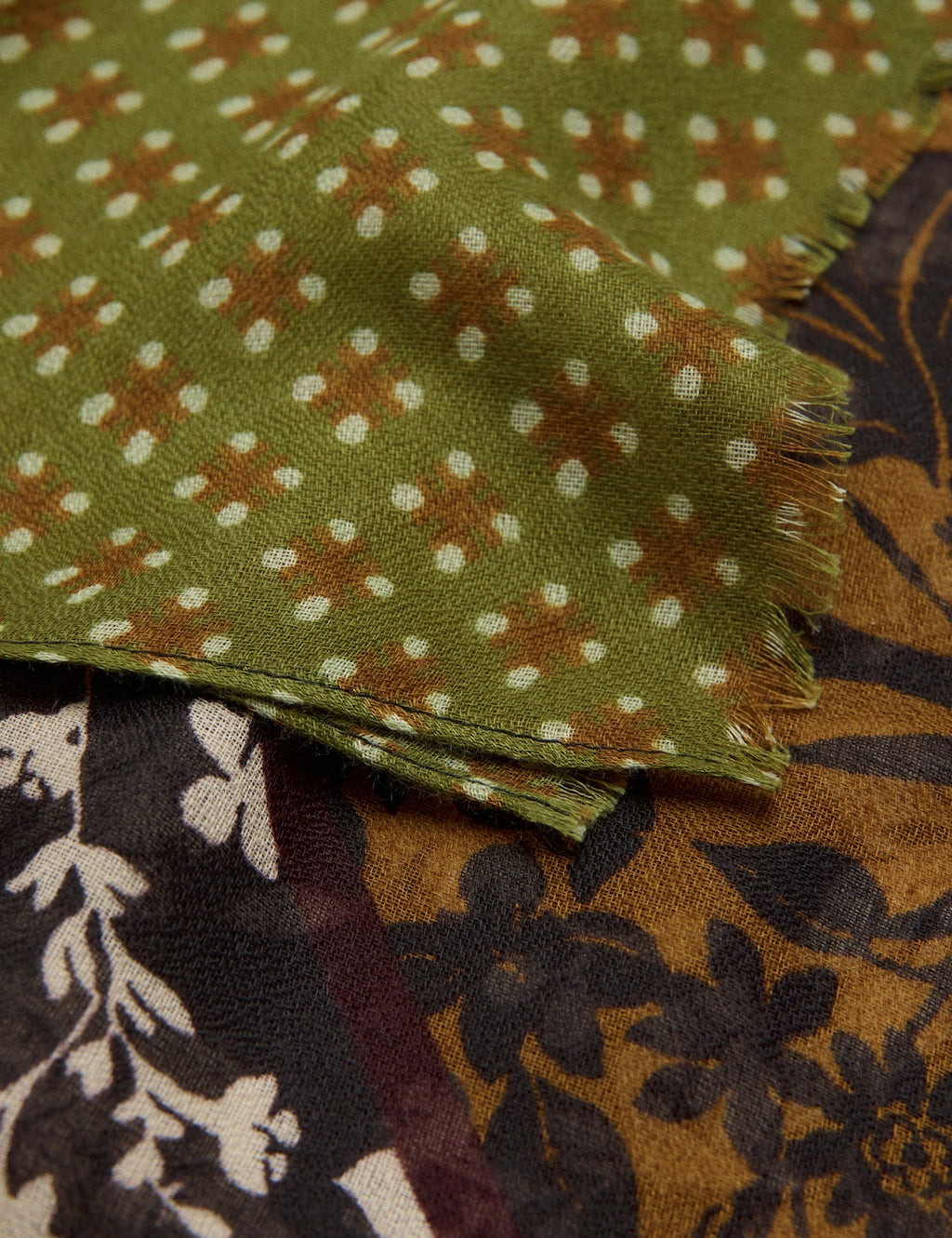 Mango foulard fabiana in green - Image 1