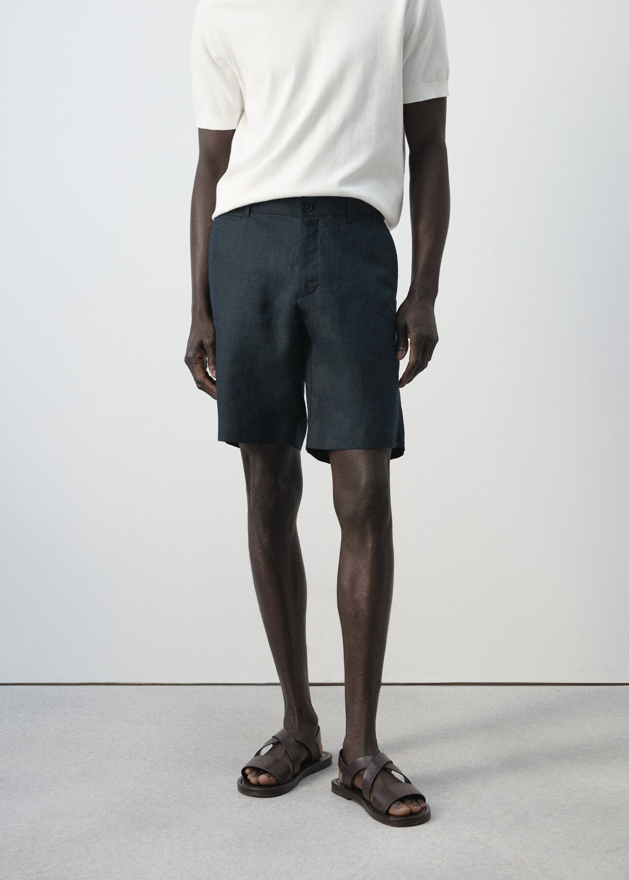 Mango bermudas carp in navy-002