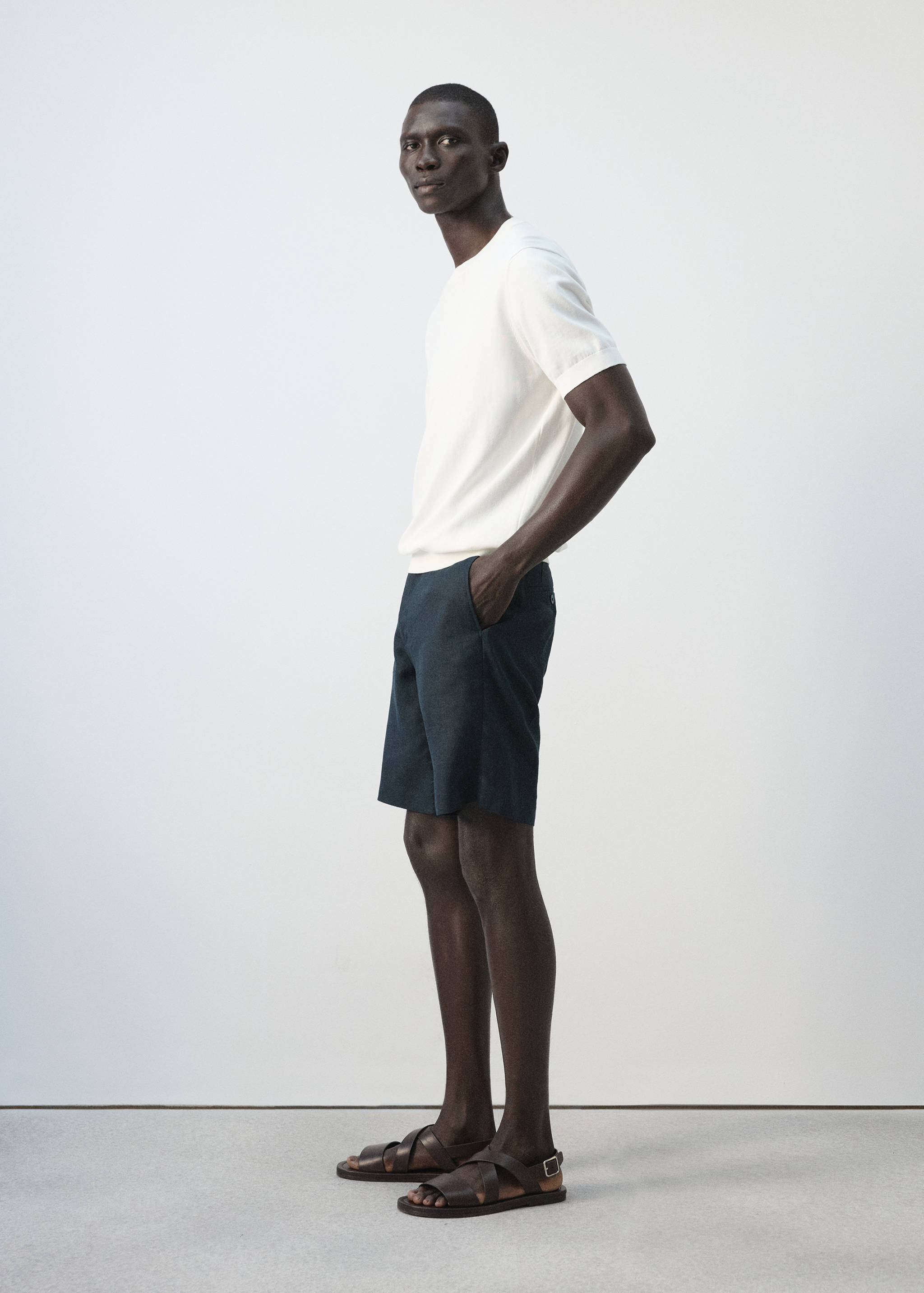 Mango bermudas carp in navy-008