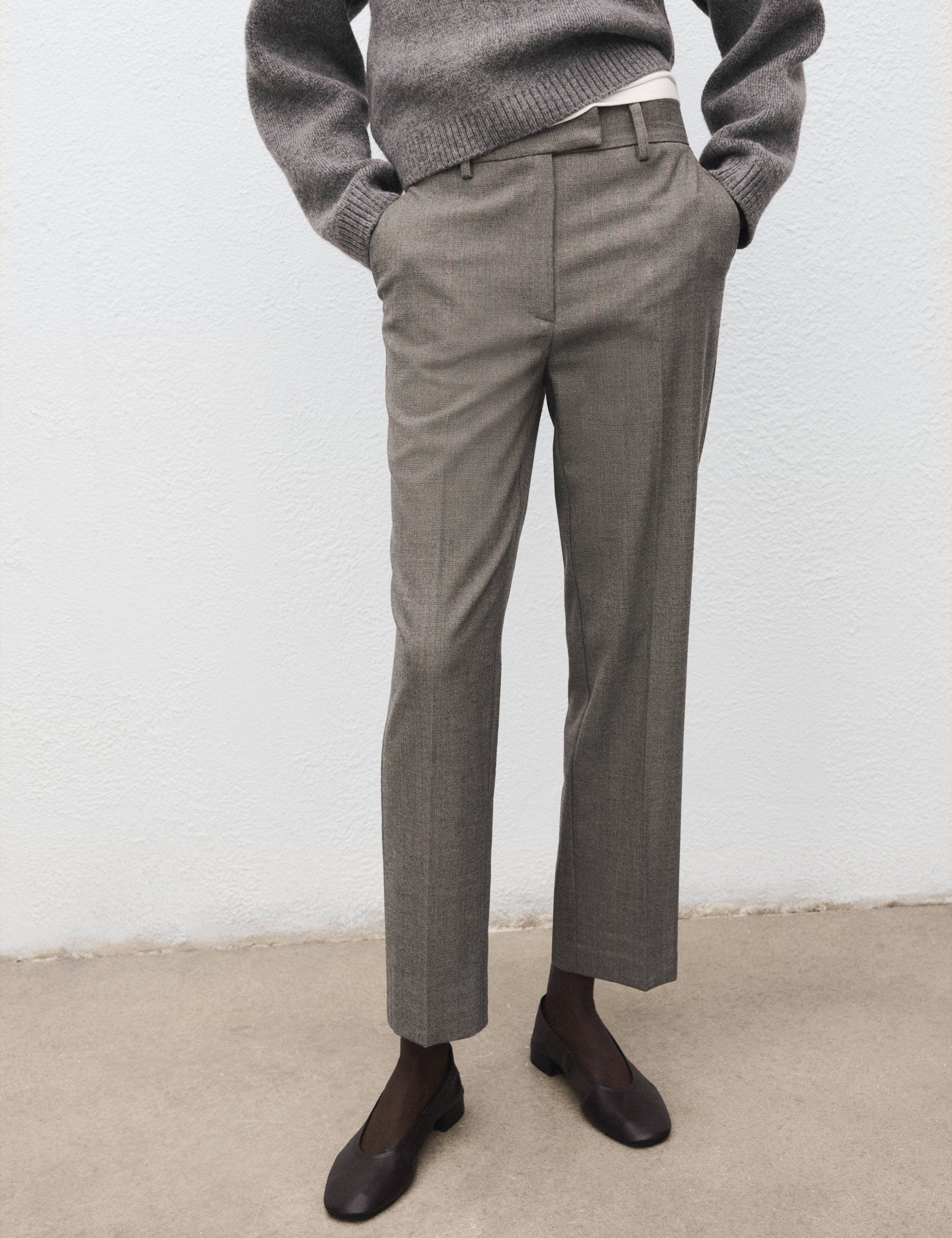 Mango trousers newarm in light vigore grey-002