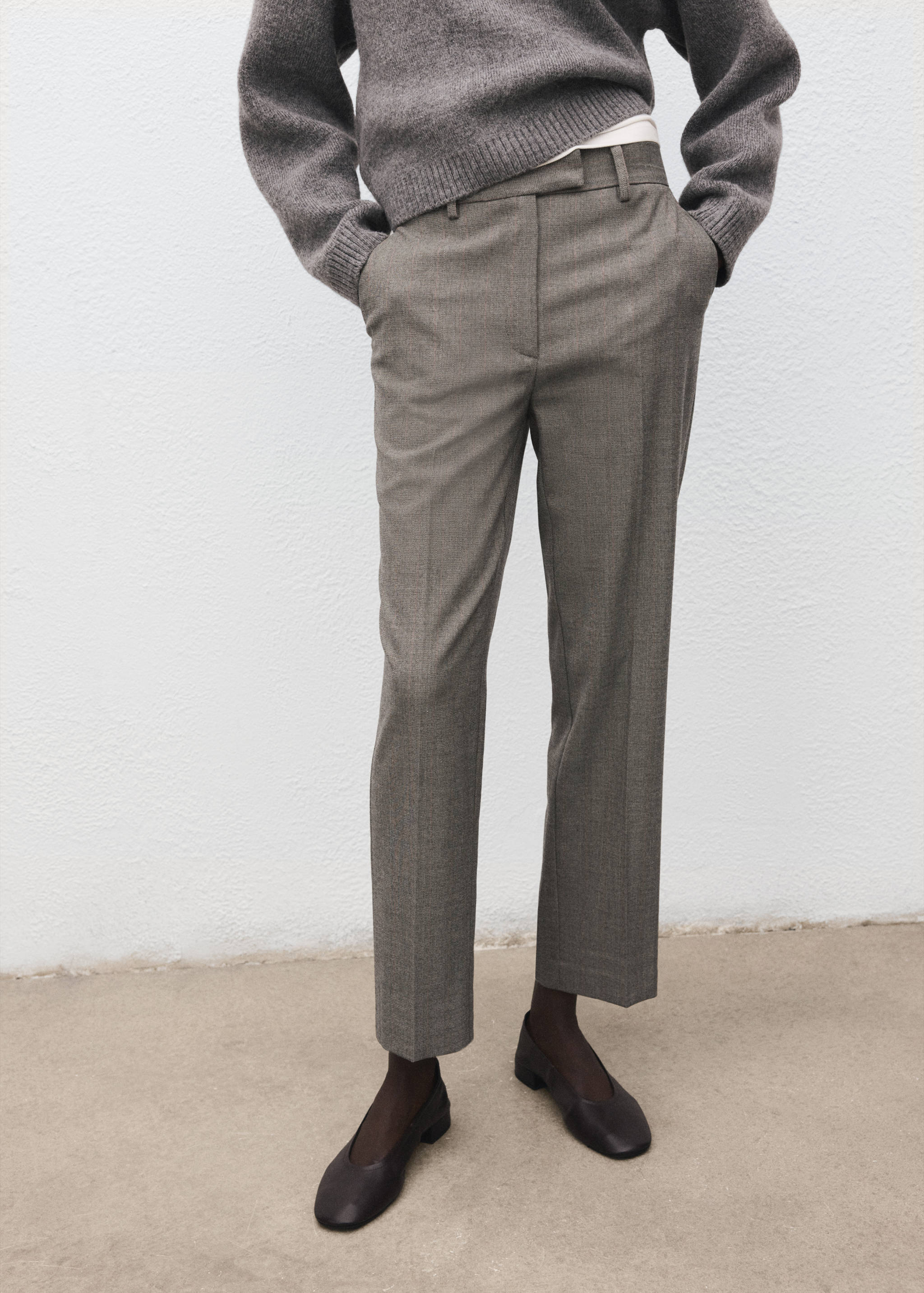 Mango trousers newarm in light vigore grey-002