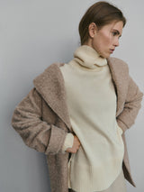 beige