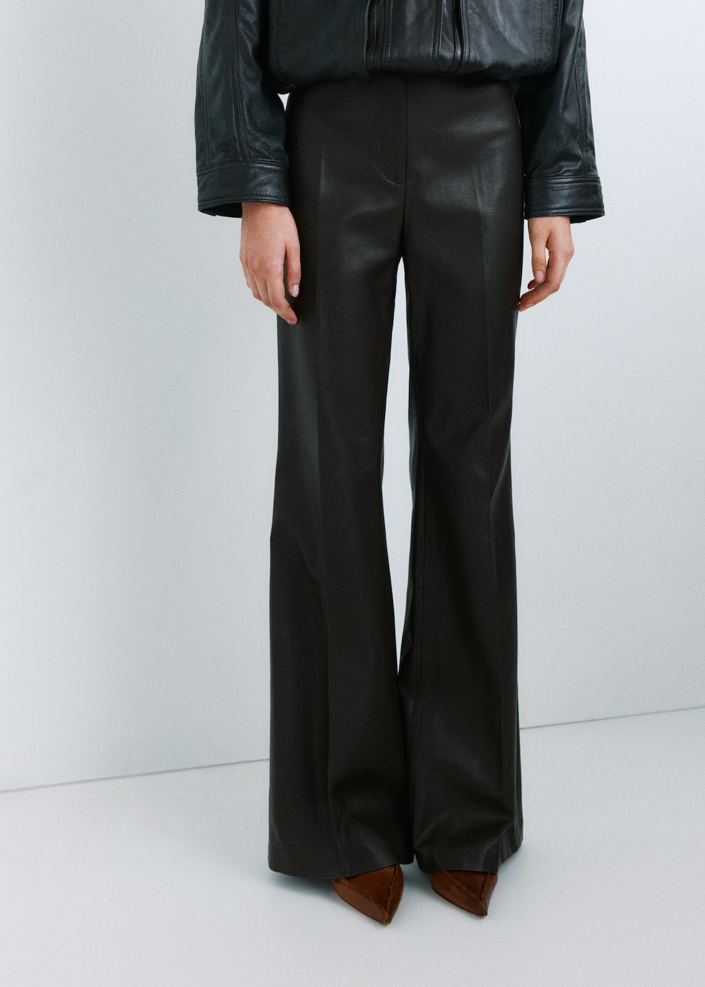 Mango trousers brown in chocolate - Image 1