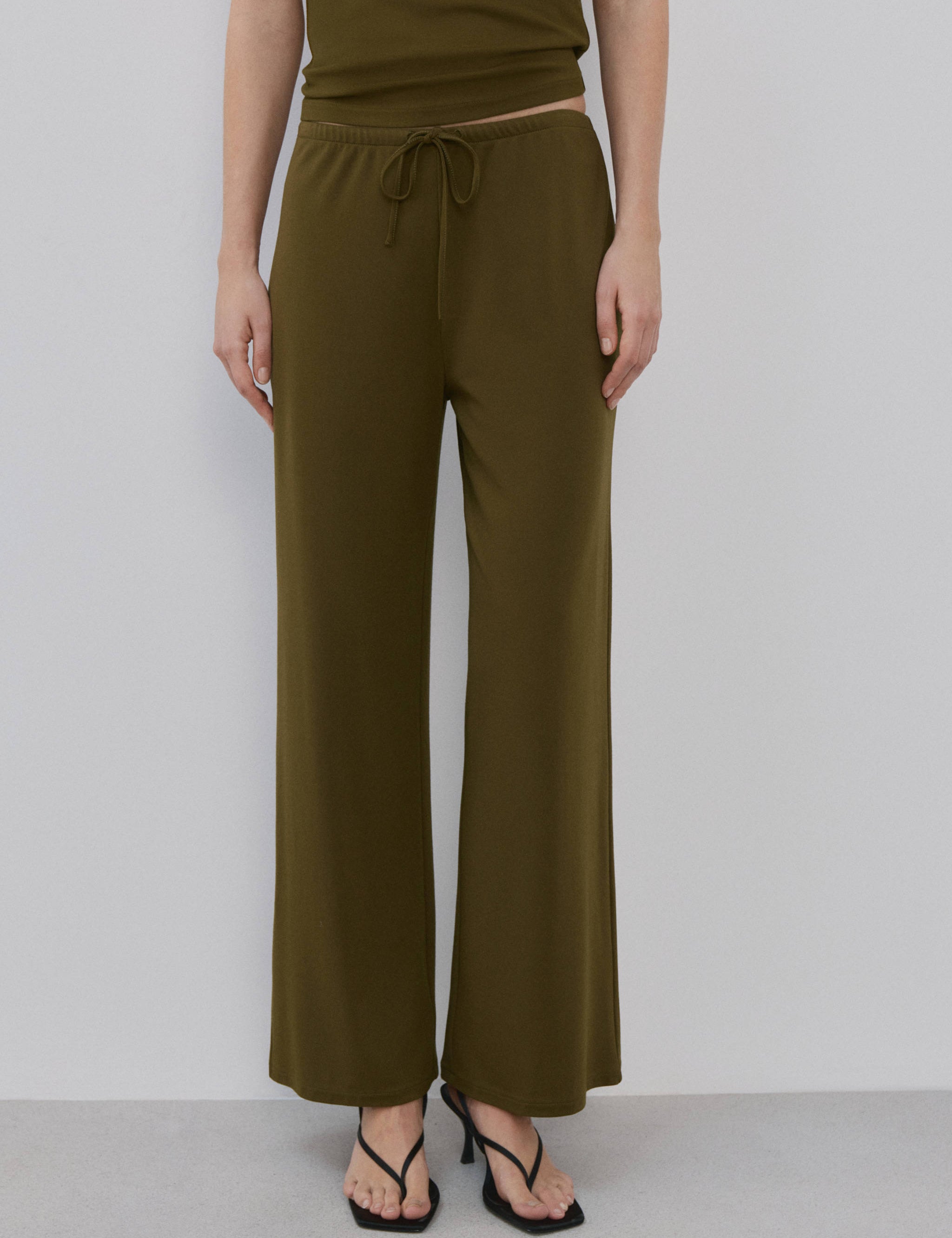 Mango trousers candelap in khaki-002