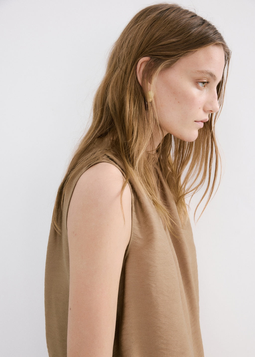 Mango top melow in brown - Image 4