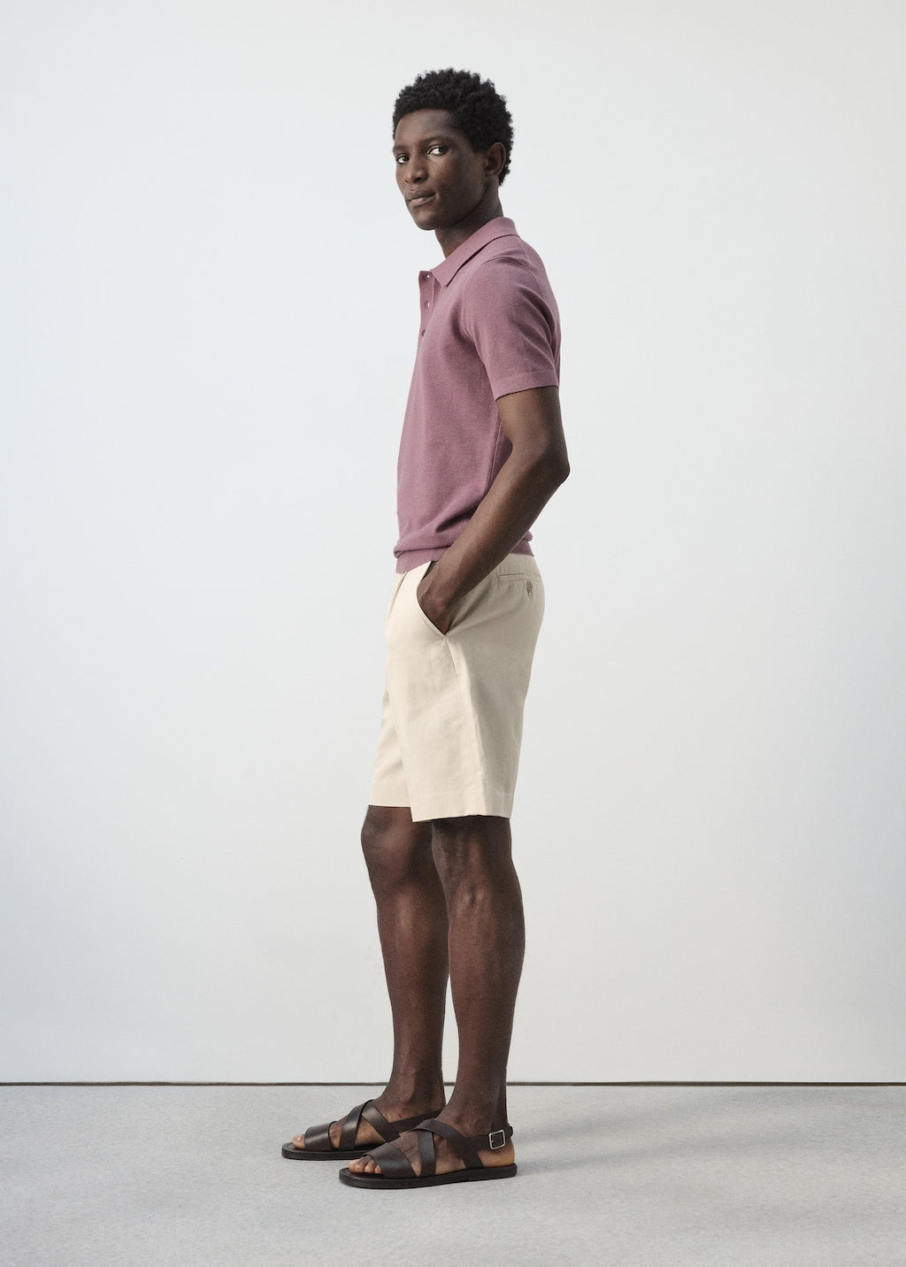 Mango shorts boren in sand - Image 5