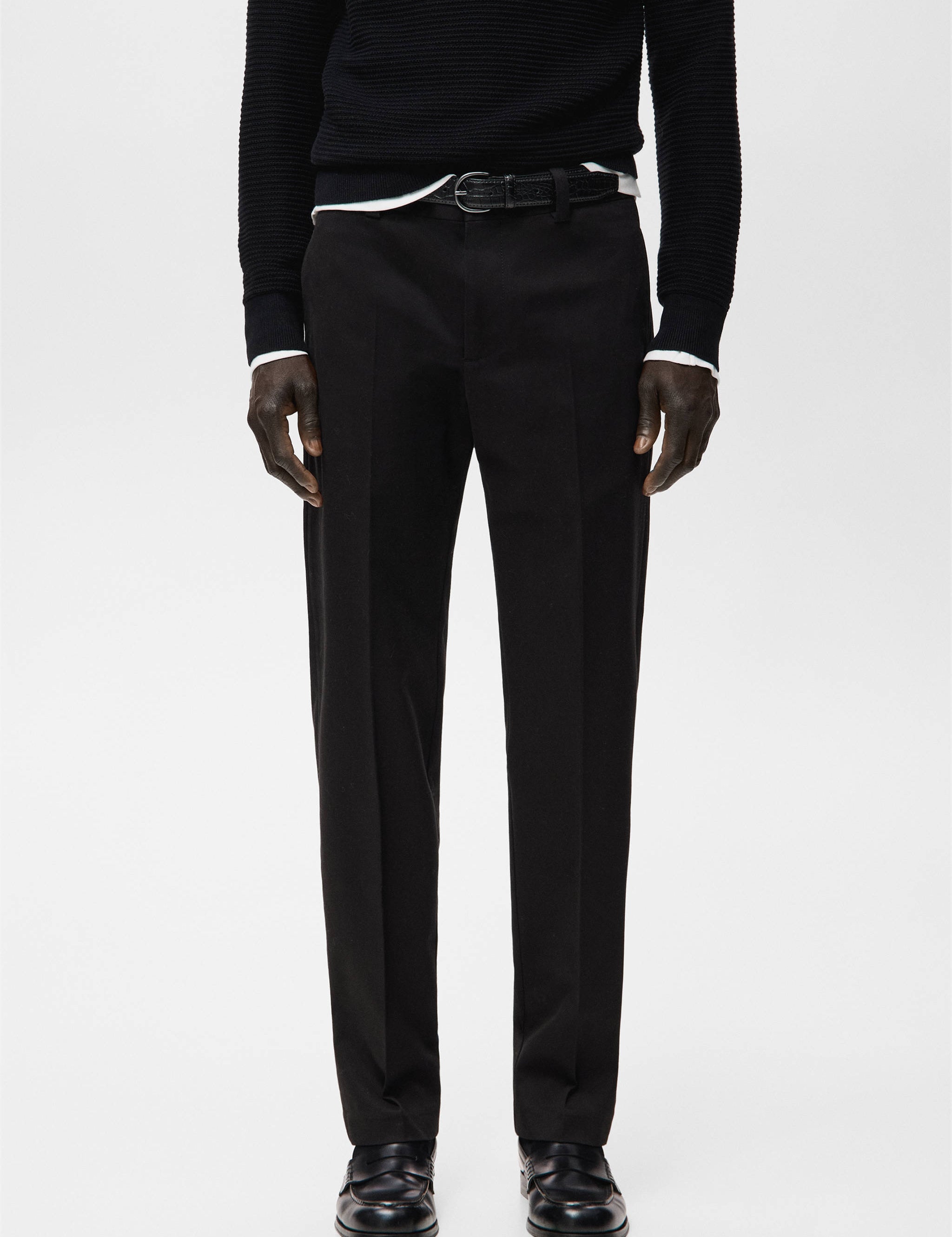 Mango trousers koda in black-002