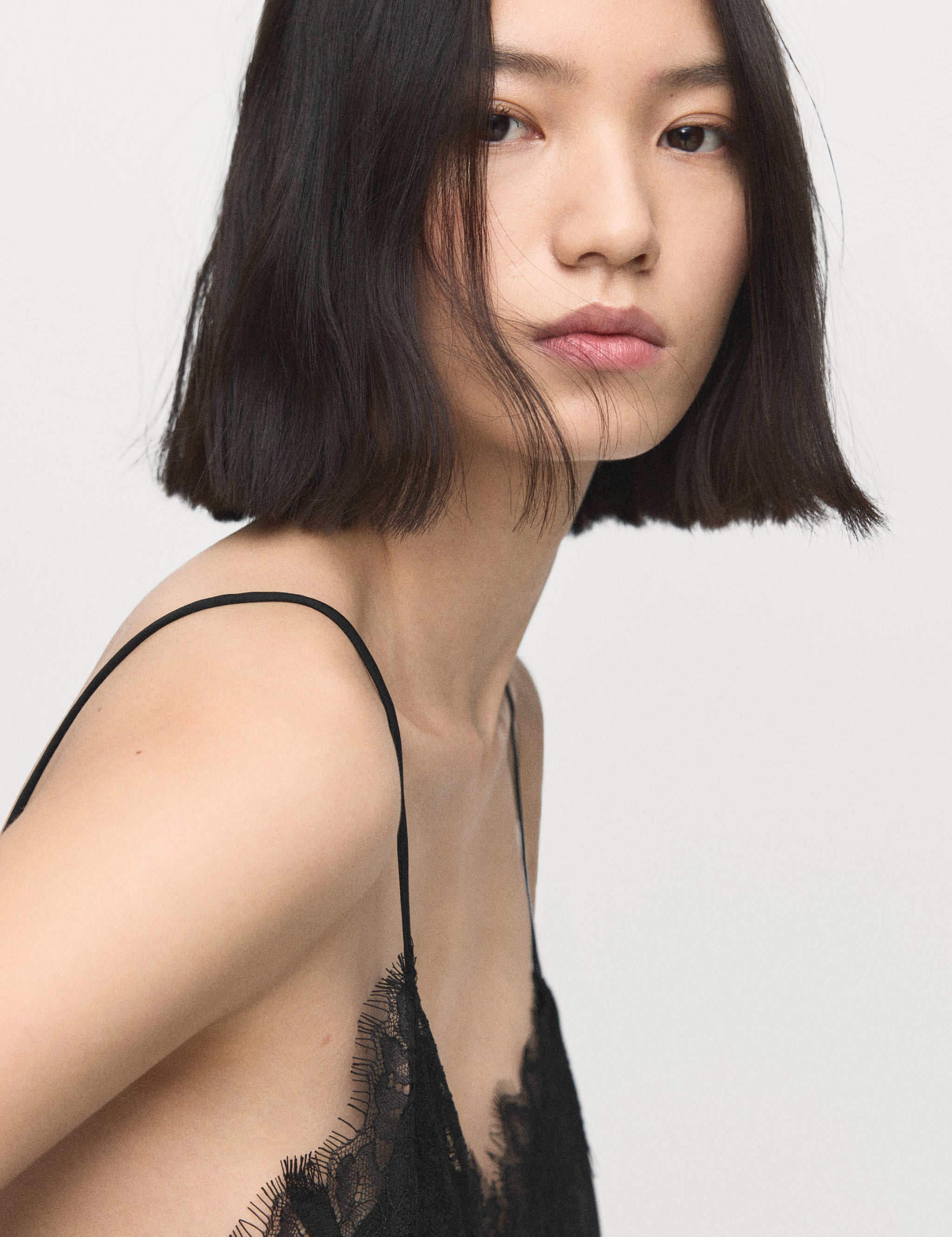 Mango top pearl in black-002