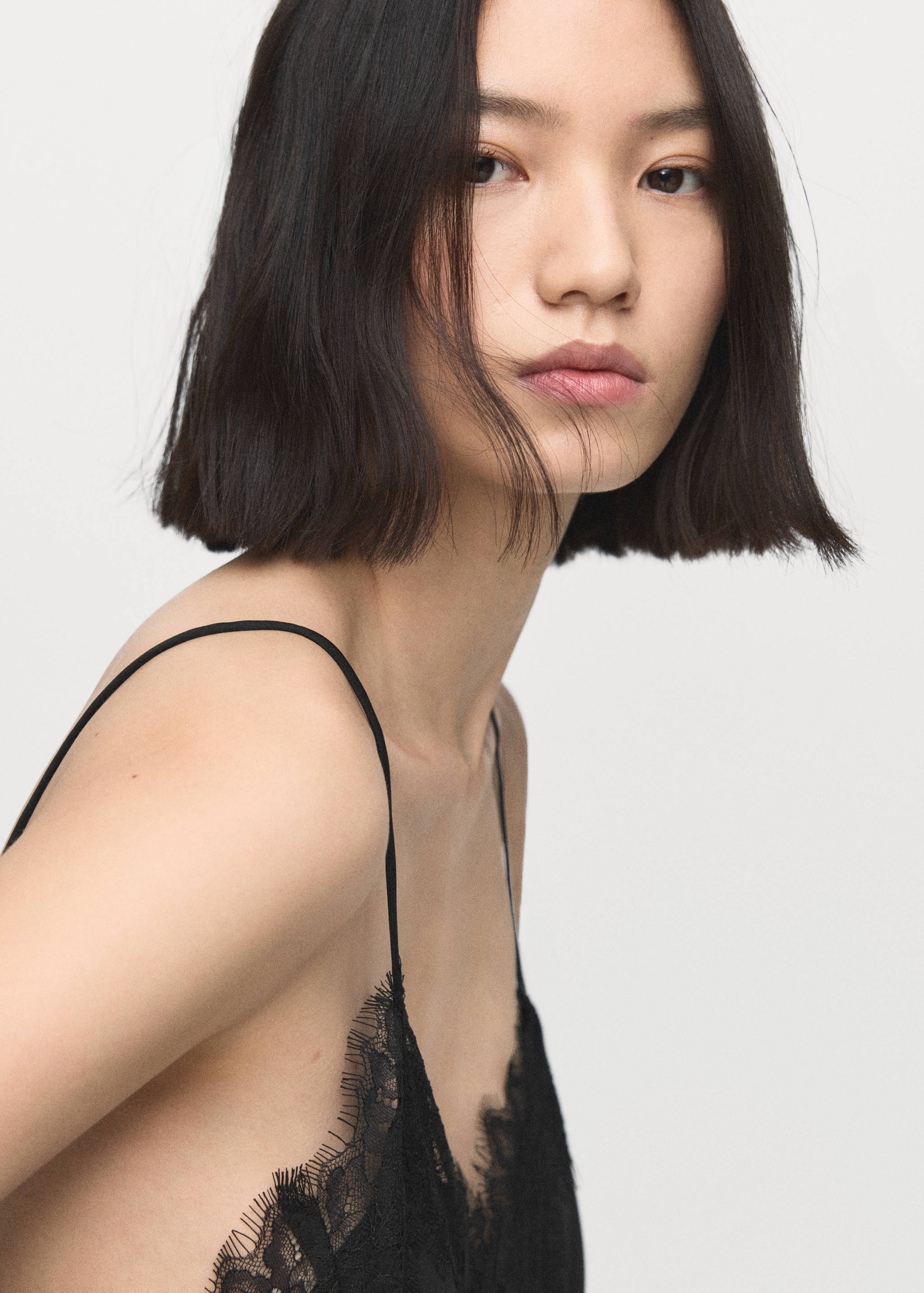 Mango top pearl in black-002