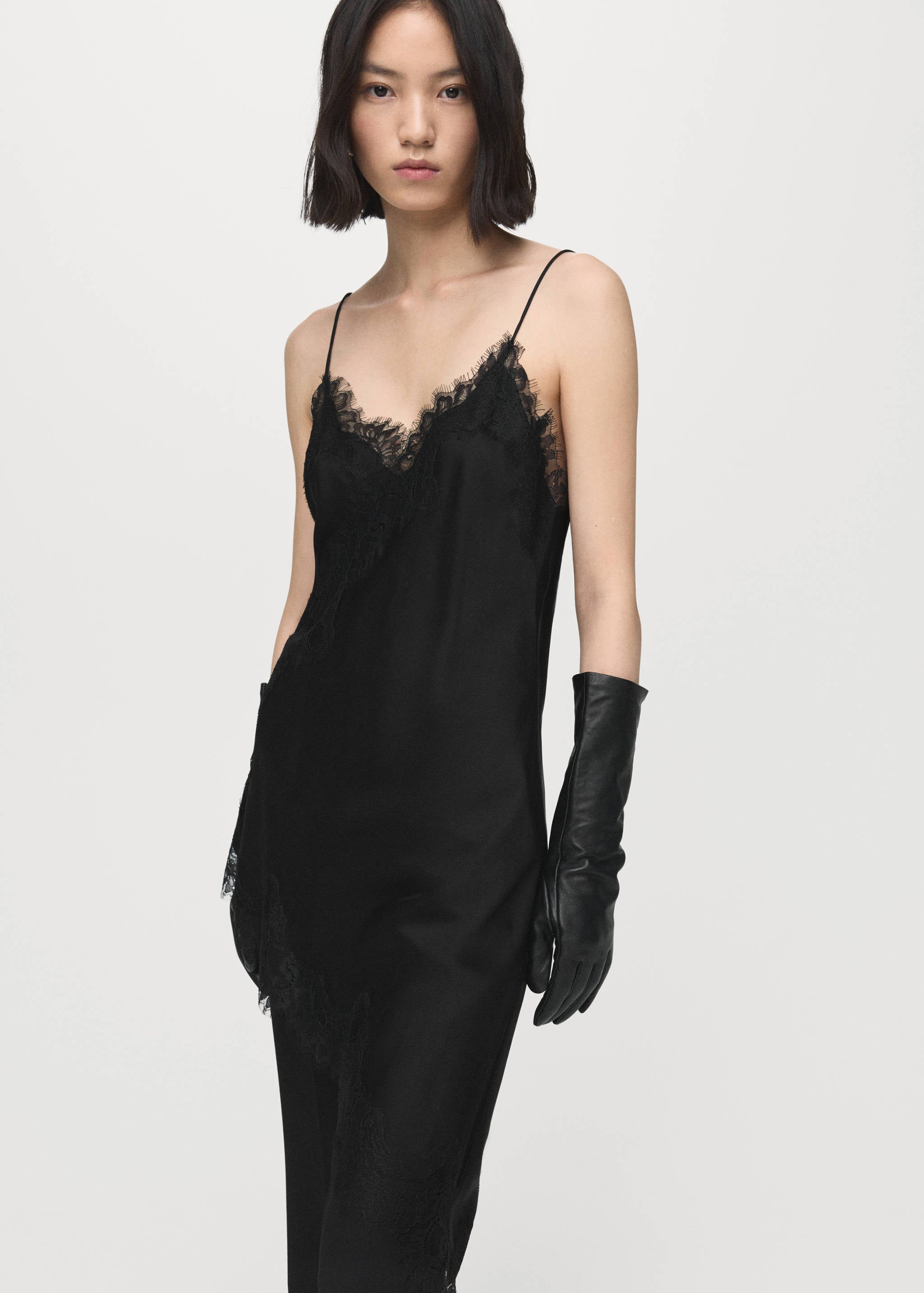 Mango top pearl in black-004