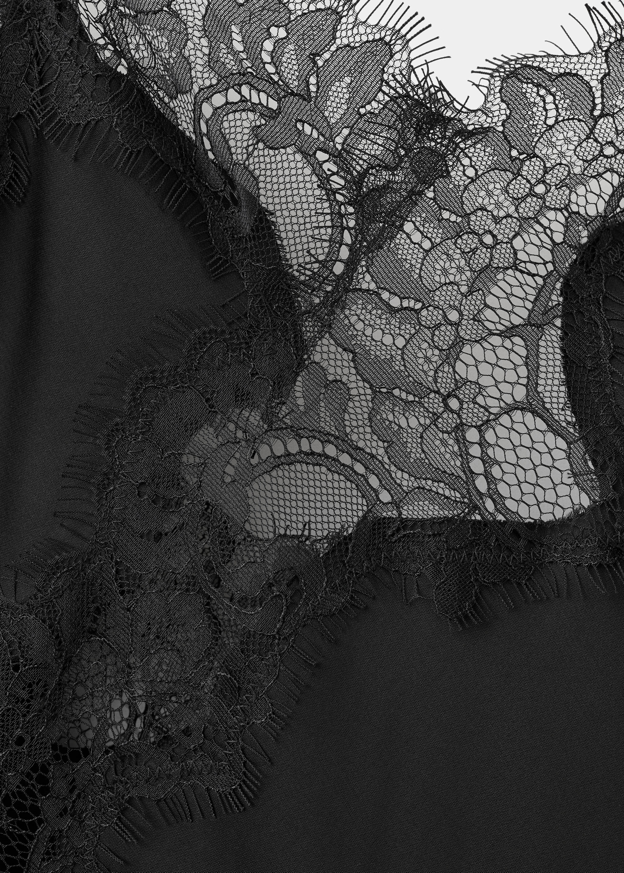 Mango top pearl in black-023