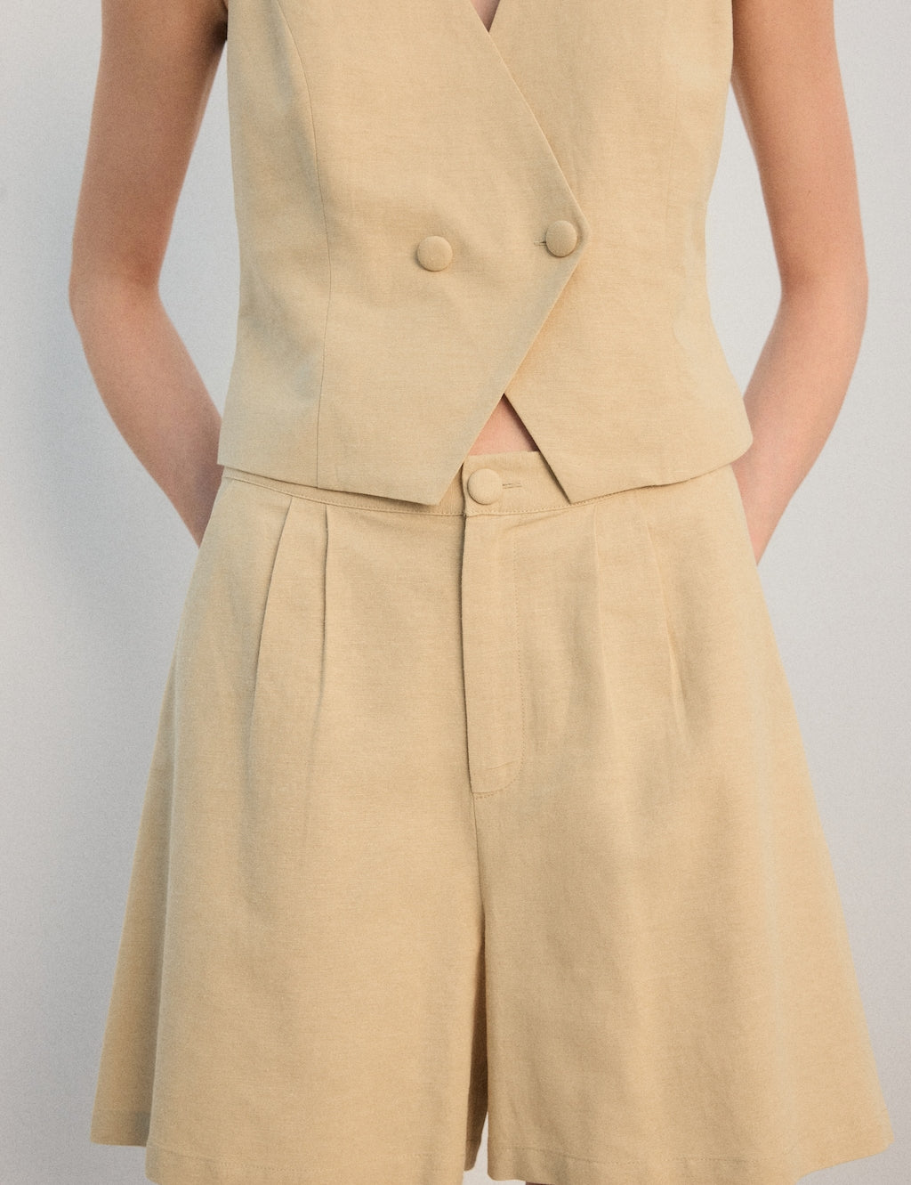 Mango shorts garbanzo in mustard - Image 1