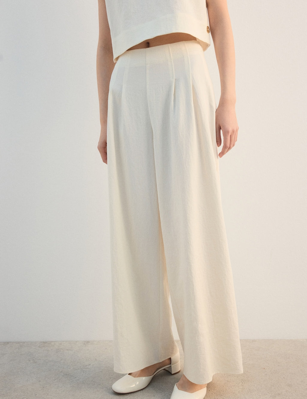 Mango trousers hawai in raw - Image 1