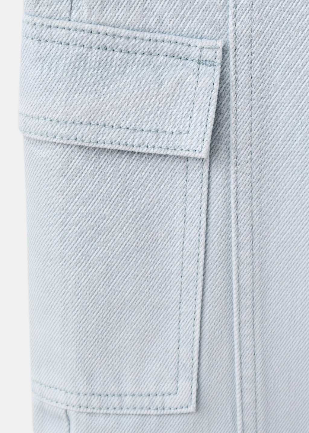 Mango jeans cargo in celestial - Image 4