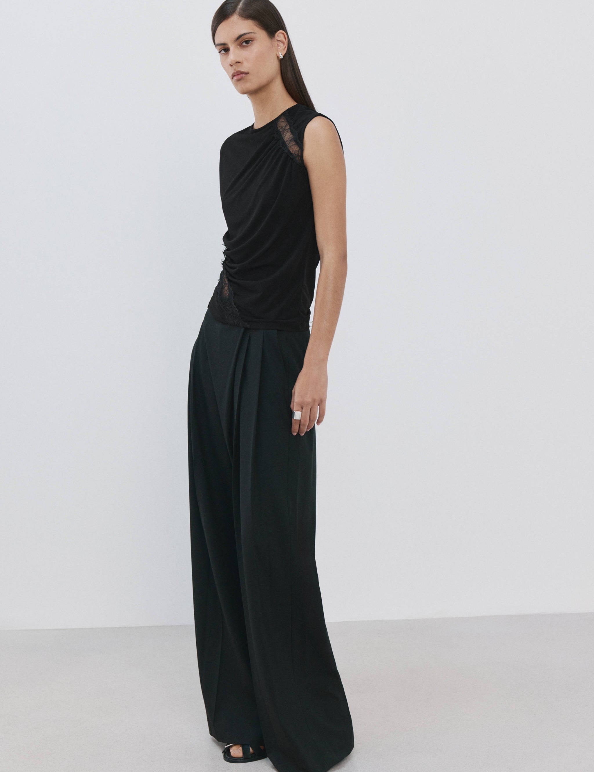 Mango top cindy in black-001