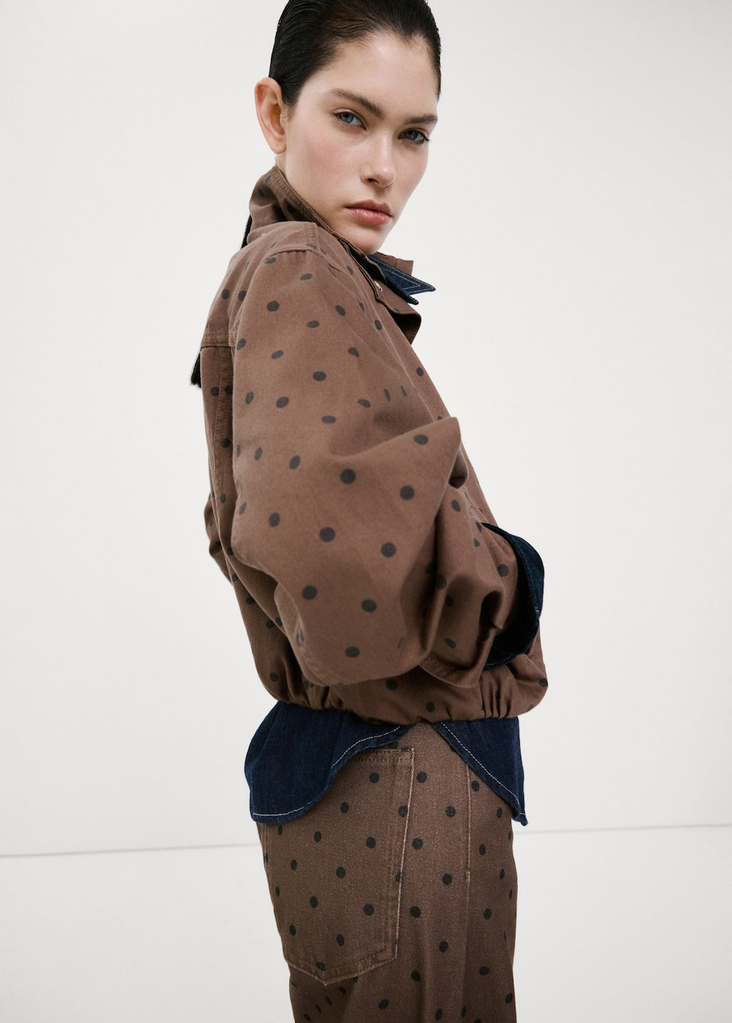 Mango jacket dots in chocolate - Image 4