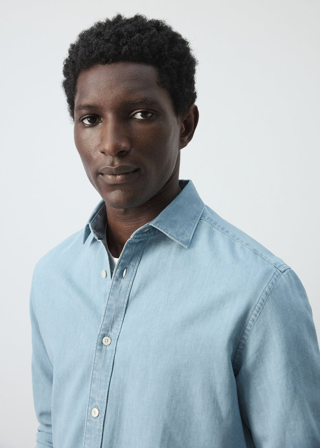 Mango shirt chali in light denim - Image 4
