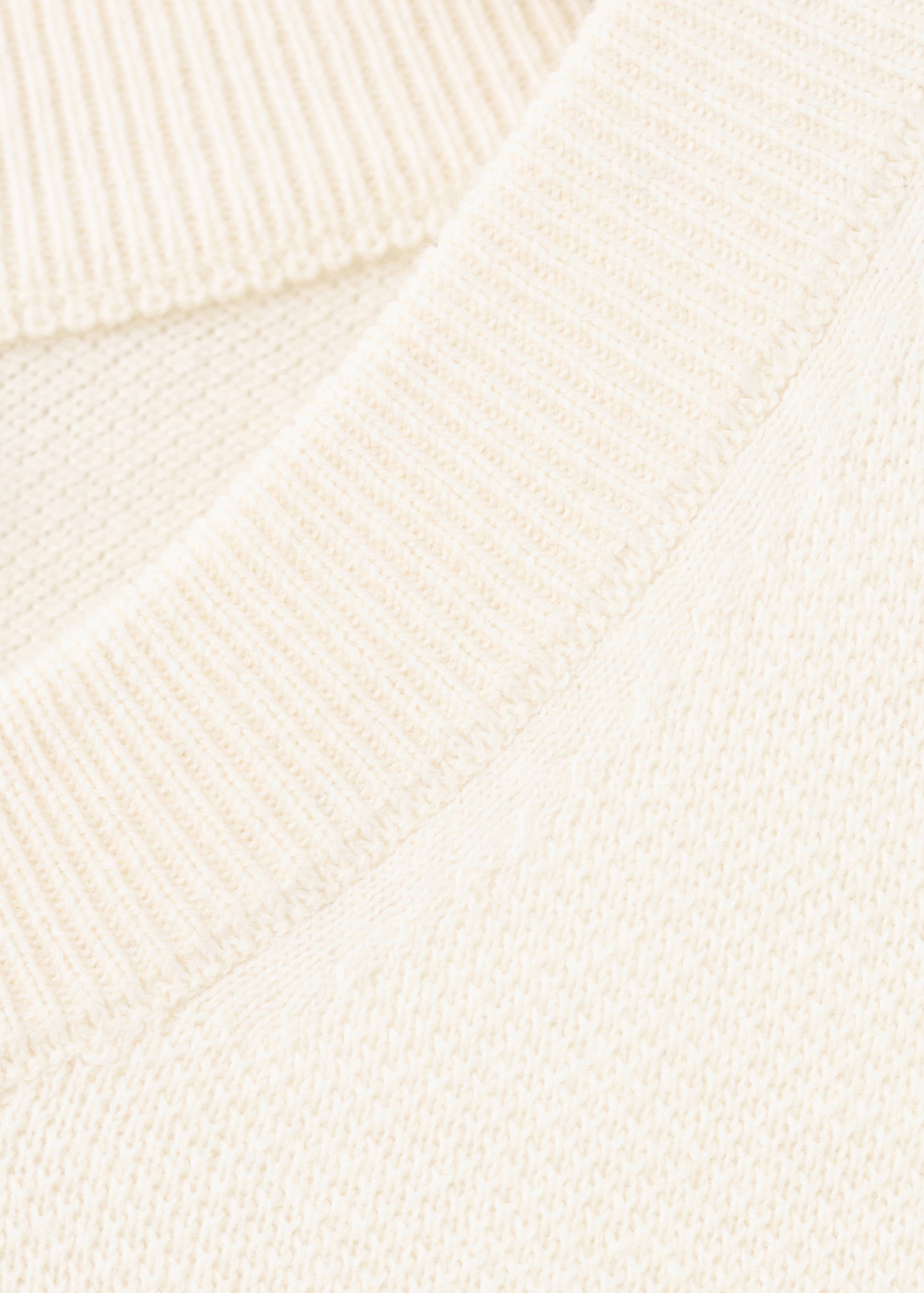 Mango t-shirt andrew in ivory-030