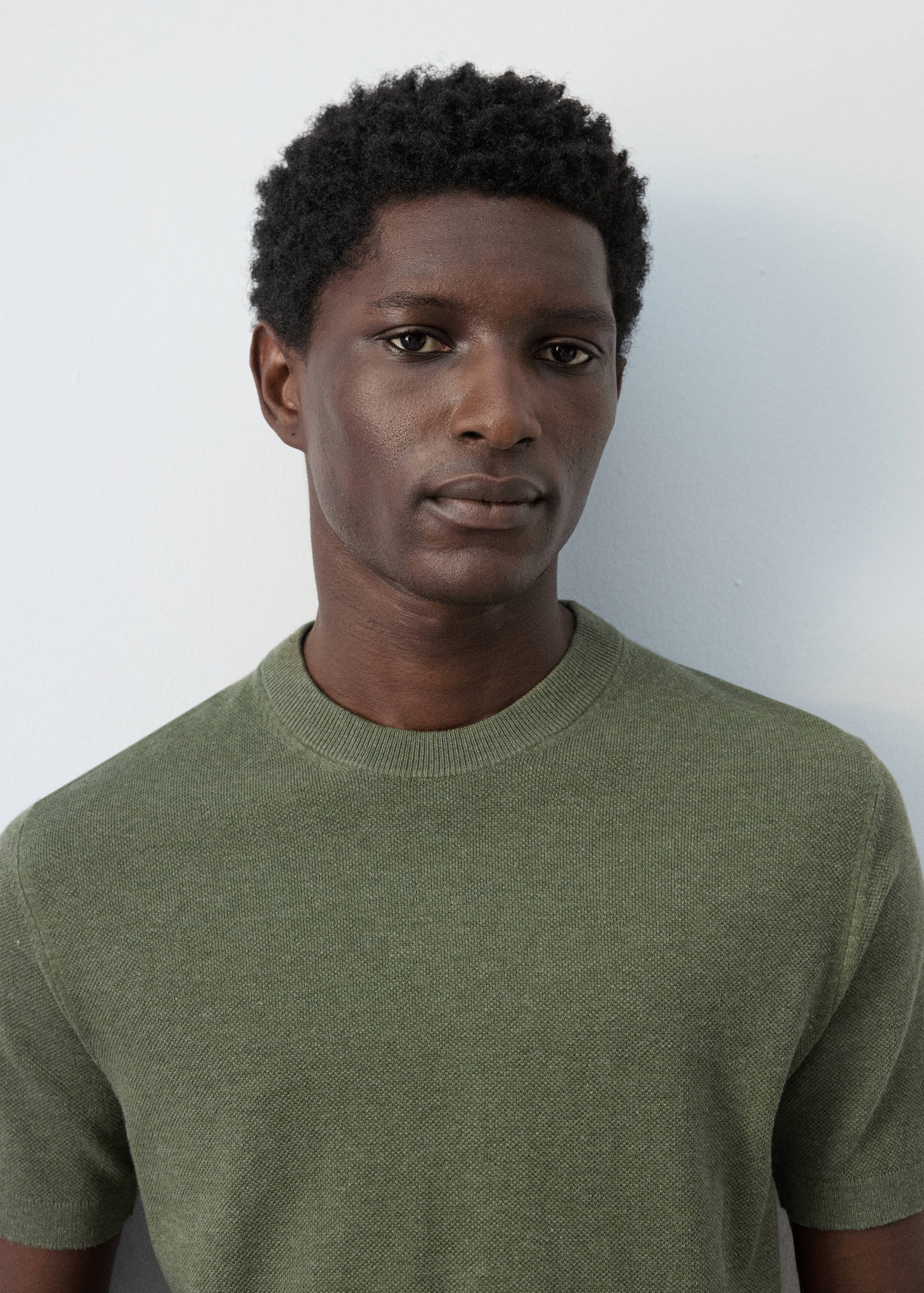 Mango t-shirt andrew in moss-004