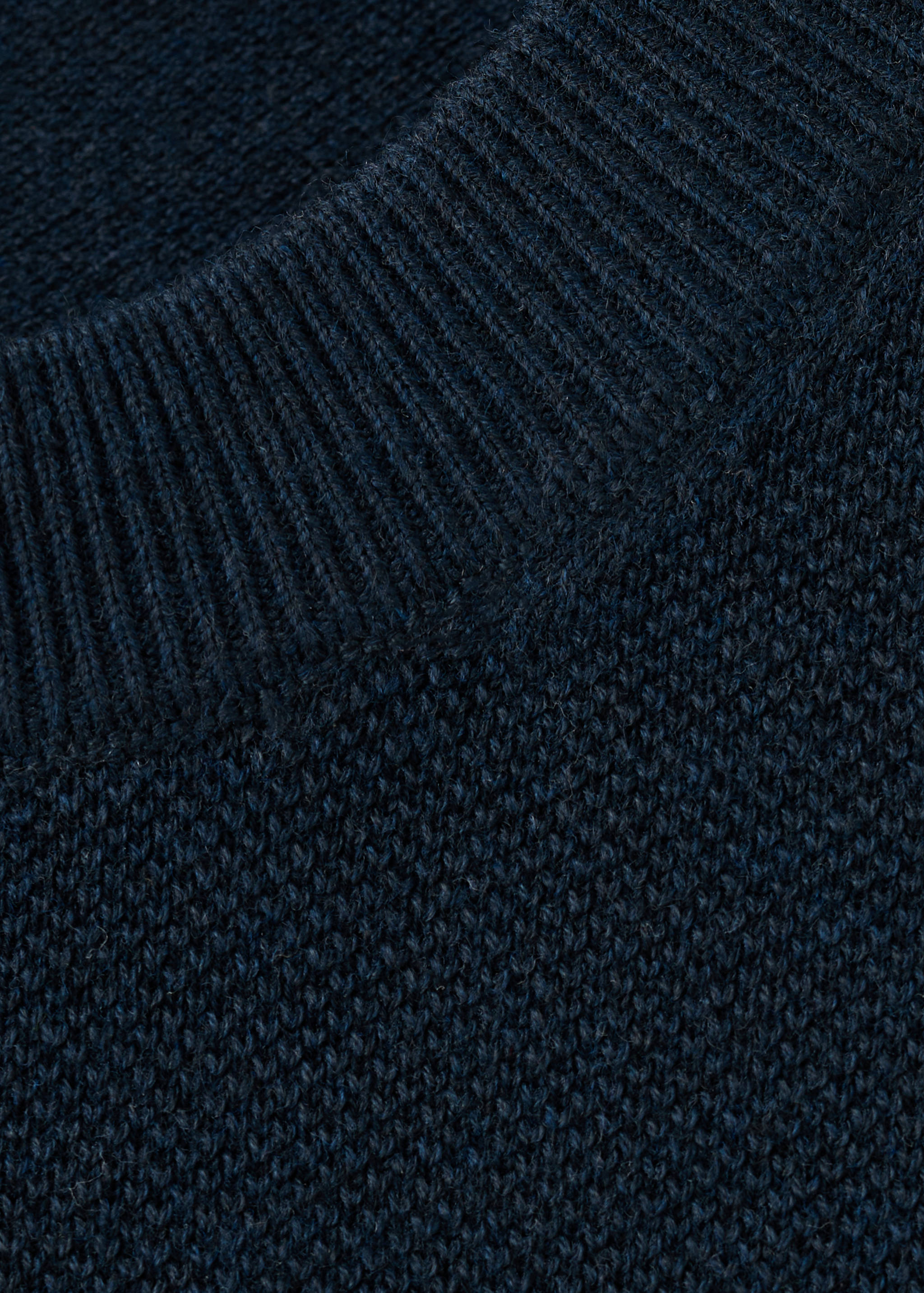 Mango t-shirt andrew in navy-023