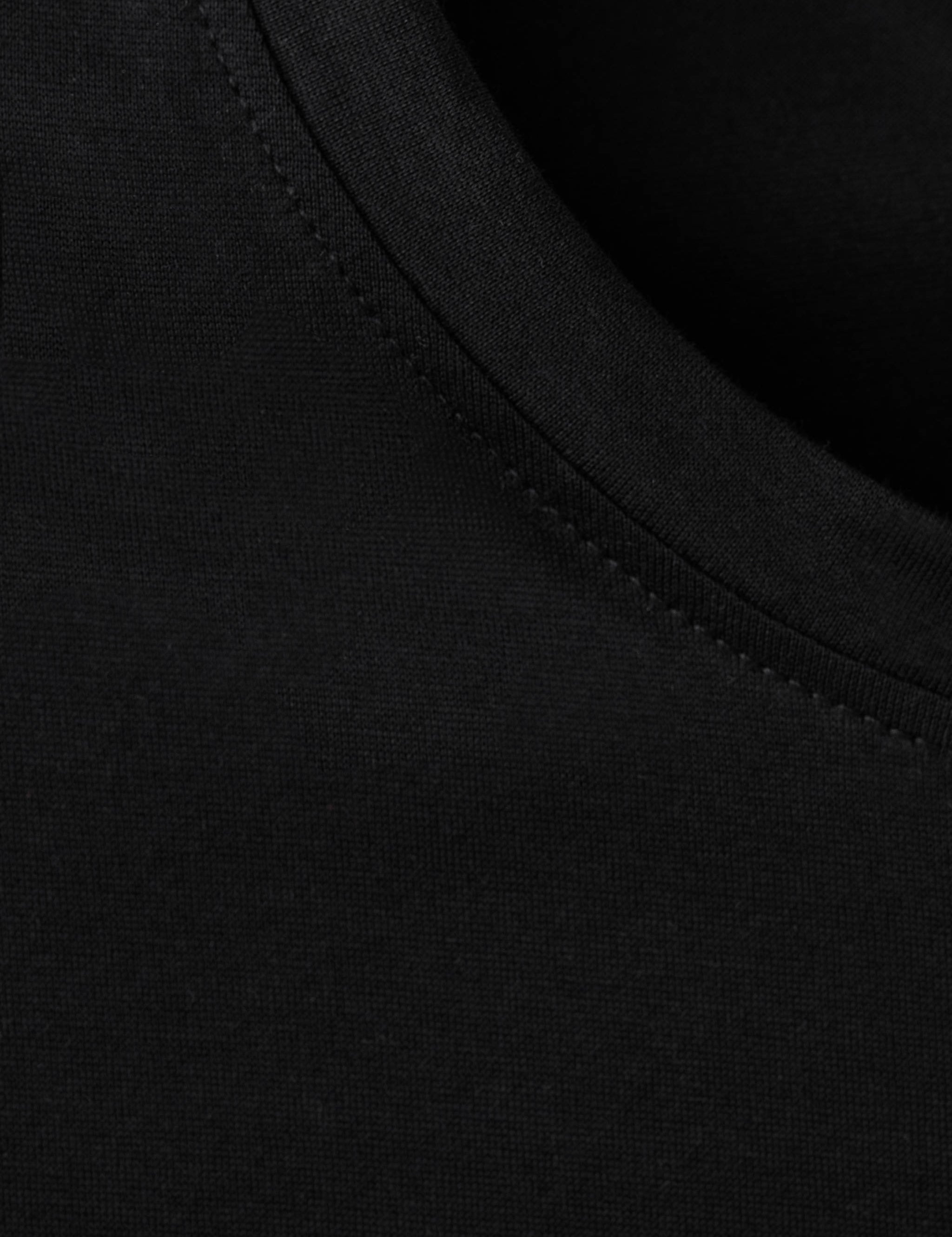 Mango camiseta bellow in black