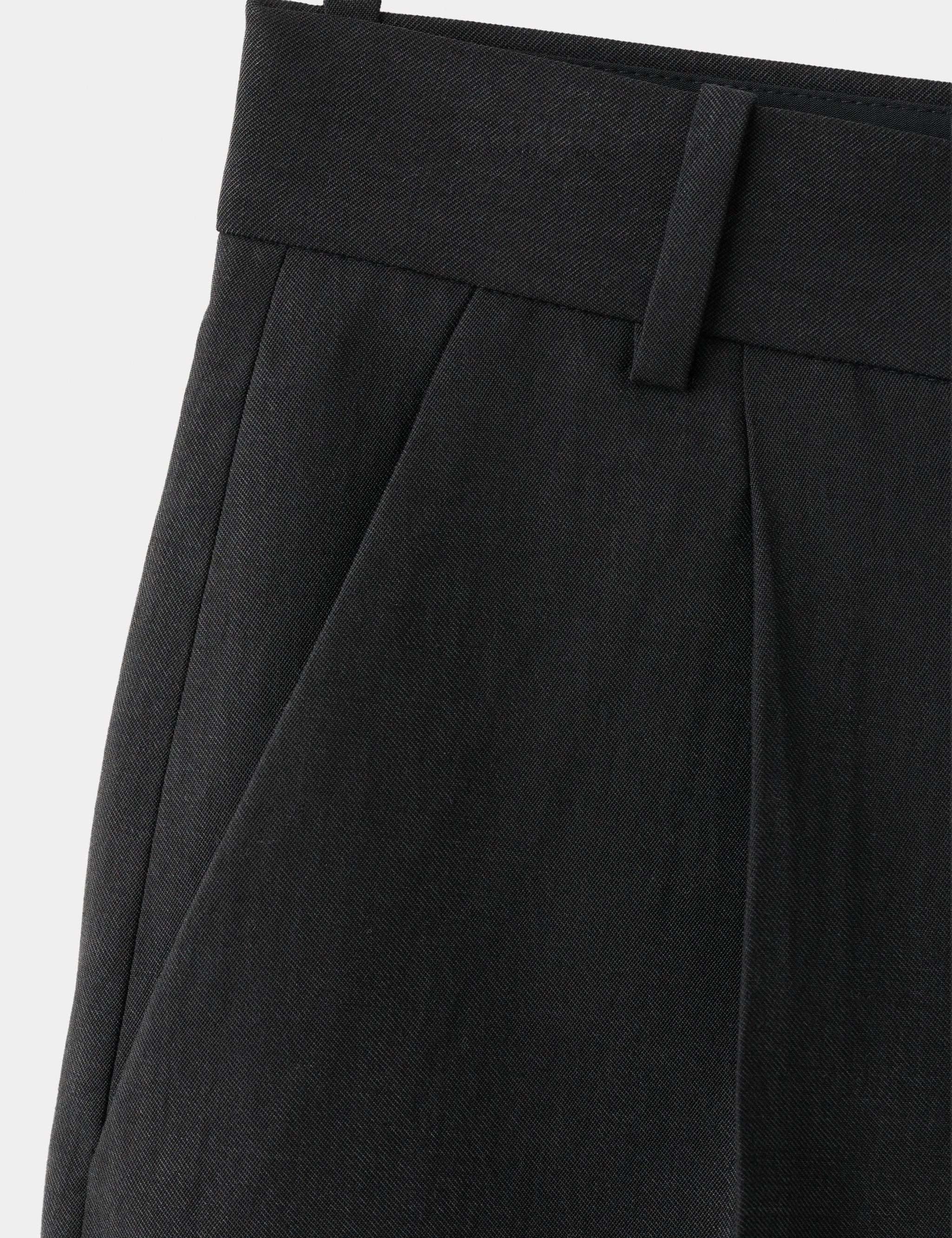 Mango bermudas napoli in black