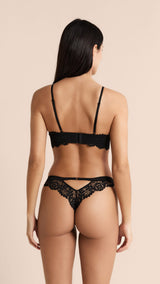 Etam success - n 8 triangle in black