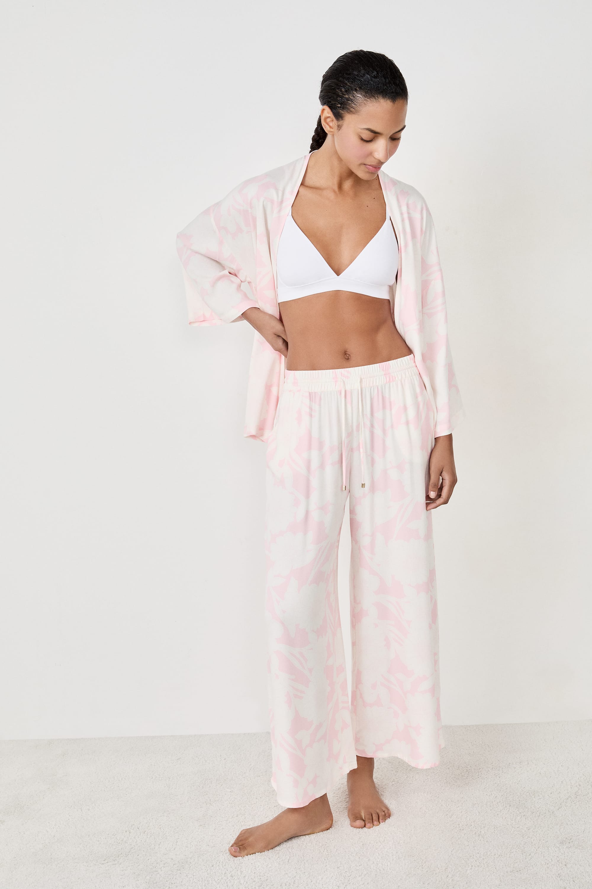 Etam magnolia - pantalon 7/8 spe in imp fond rose - Image 3