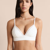 Etam aura - N8 triangle in ecru - Image 1