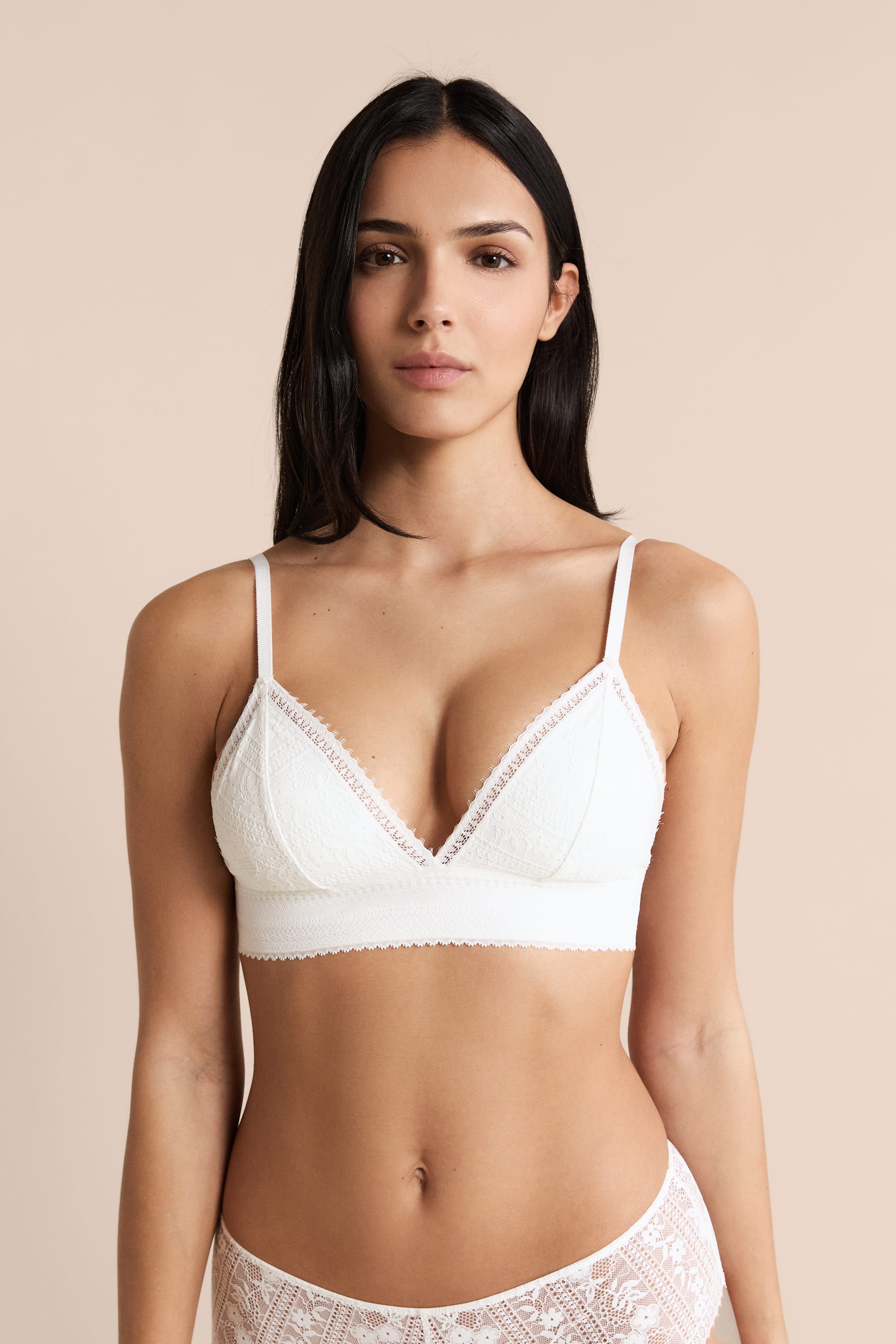 Etam aura - N8 triangle in ecru - Image 1