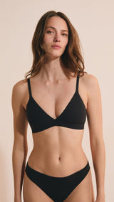 Etam pure soft - SA triangle 2 in black