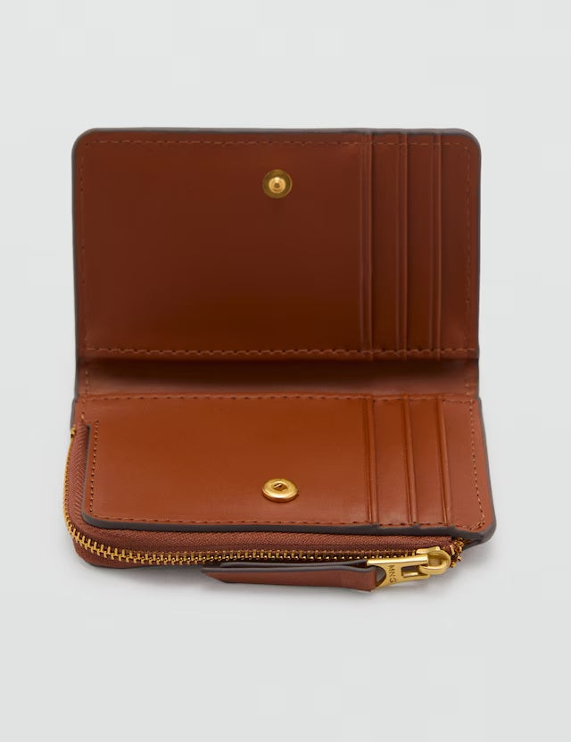 Mango product 87045979-CU in Leather - D1