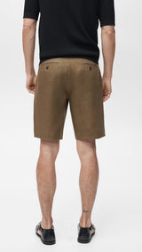 Mango bermudas carp in hunting - R