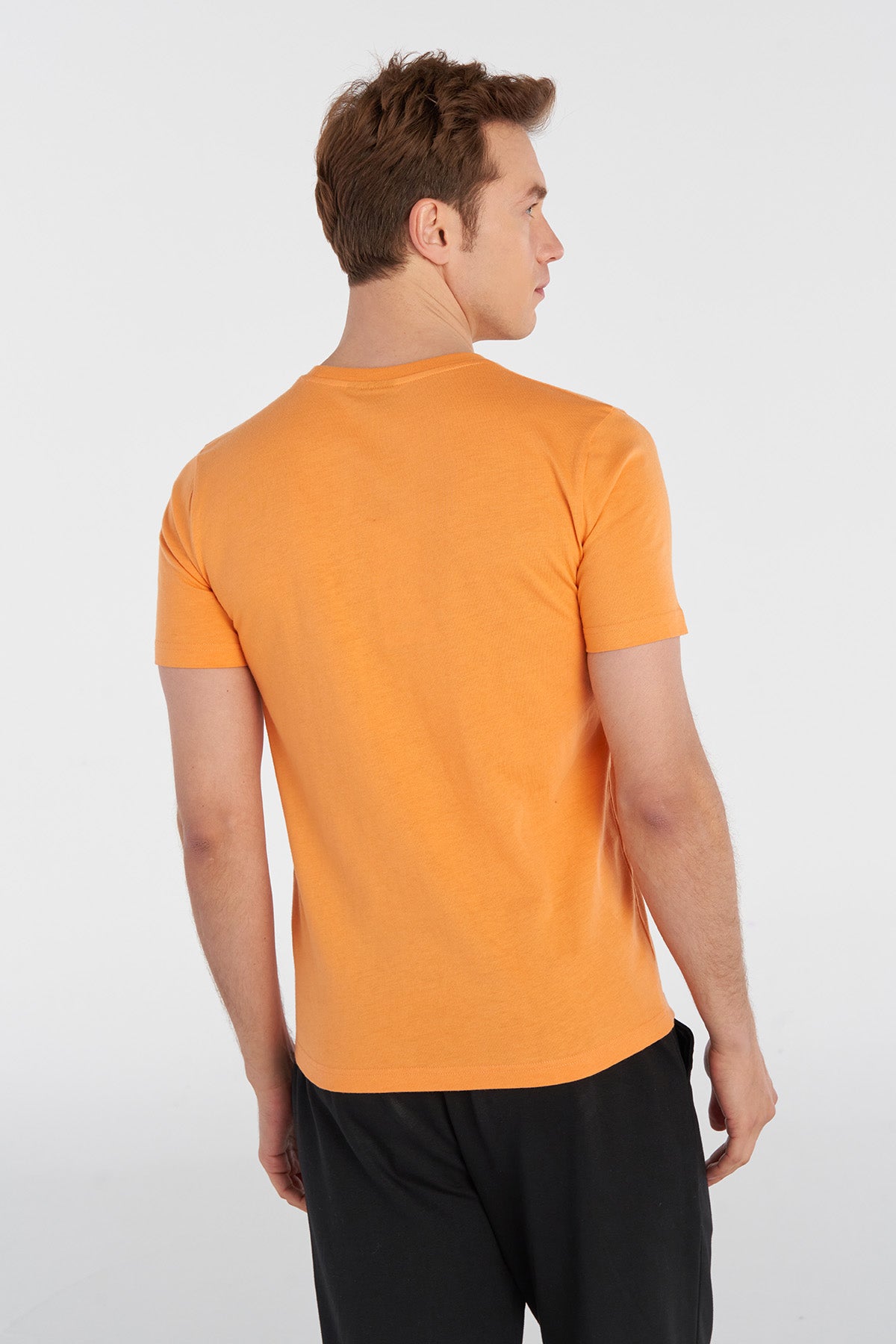 Hummel hmlJOSEN t-shirt s/s in bright marigold - Image 3