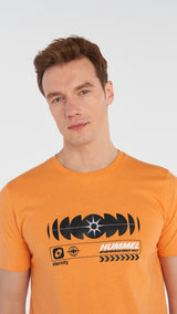 Hummel hmlJOSEN t-shirt s/s in bright marigold - Image 7