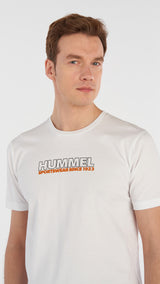 Hummel hmlMARLEY t-shirt s/s in off white - Image 7
