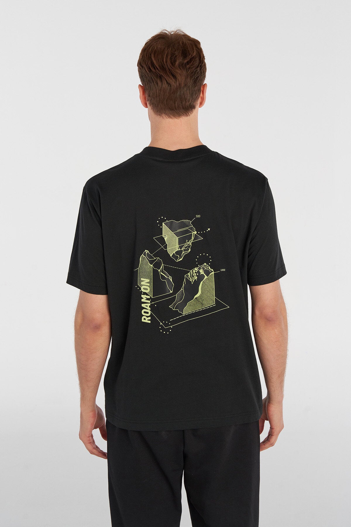 Hummel hmlMATTEO oversize t-shirt s/s in black - Image 8