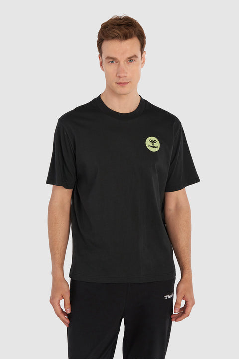 Hummel hmlMATTEO oversize t-shirt s/s in black