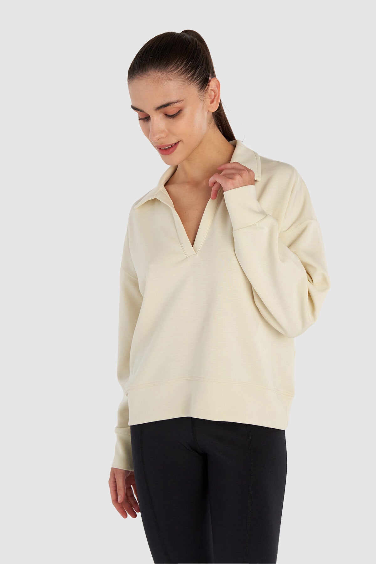 Hummel hmlBOLETTE sweatshirt in whitecap grey - Image 1