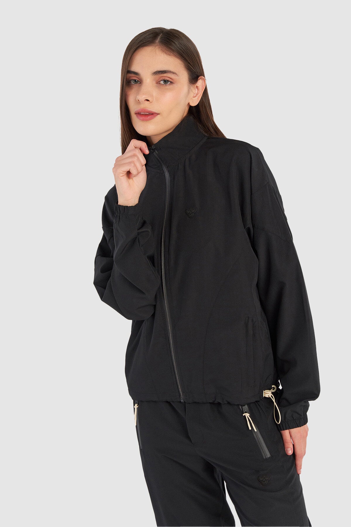 Hummel hmlEDNA zip jacket in black - Image 1