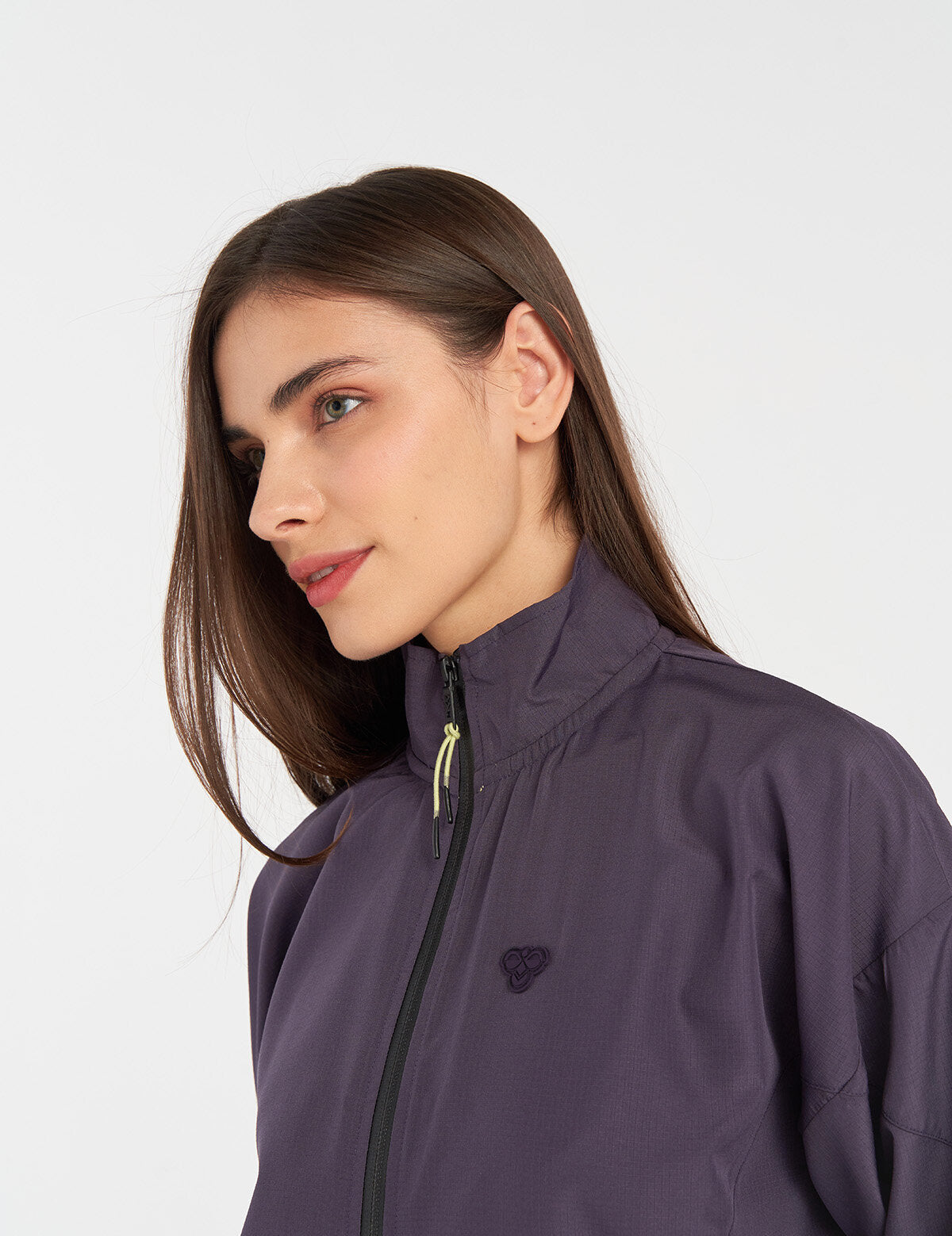 Hummel hmlEDNA zip jacket in plum perfect - Image 2