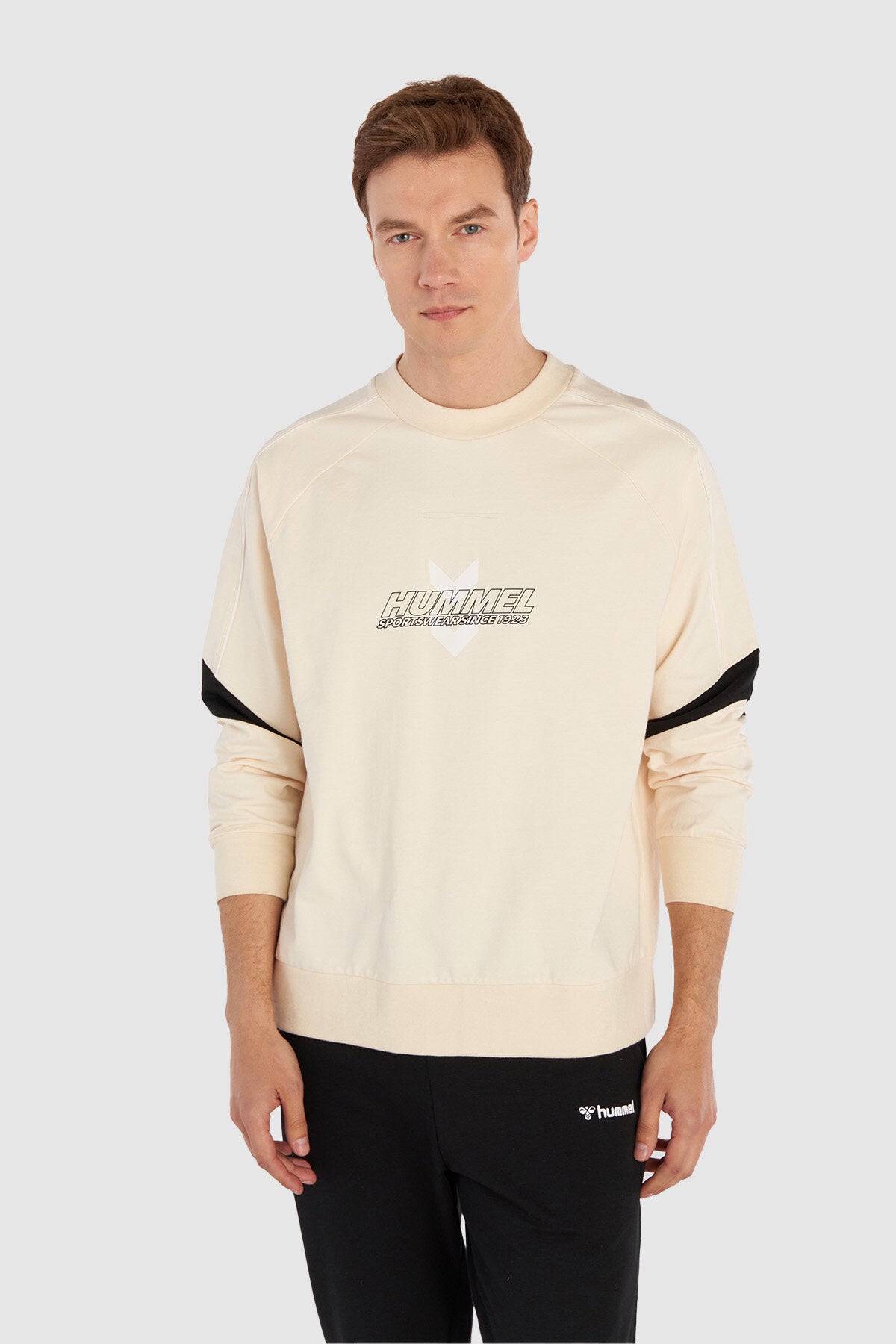 Hummel hmlJIMMY oversize sweatshirt in whitecap grey - Image 1