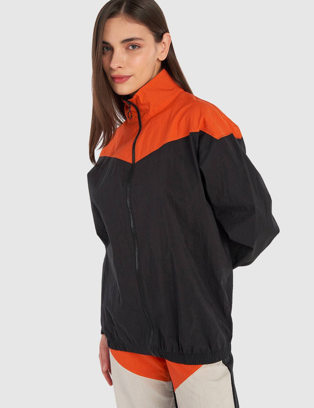 Hummel hmlTRACY zip jacket in black - Image 1