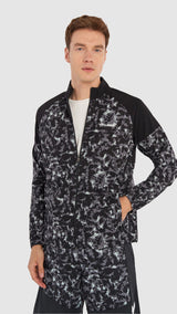 Hummel hmlMETEN zip jacket in black - Image 4