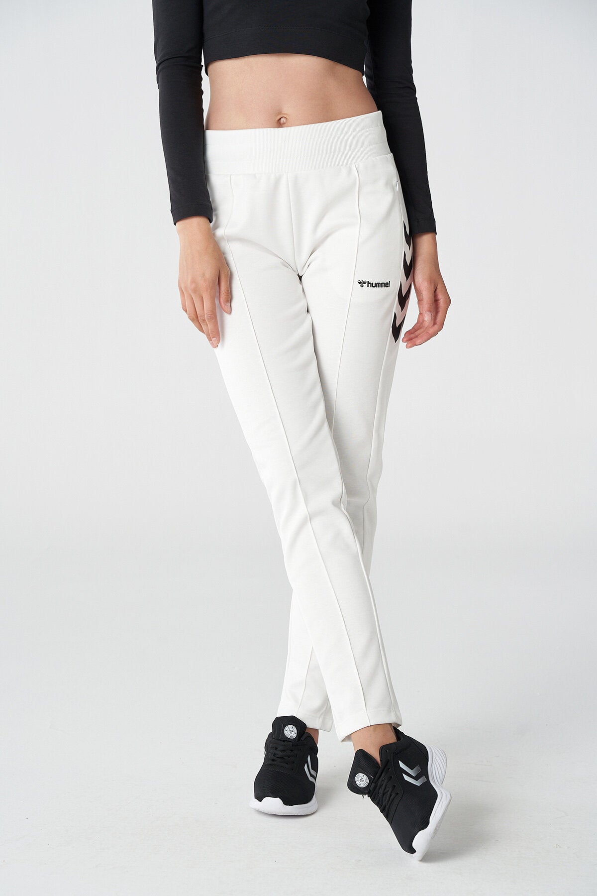 Hummel hmlGENESA pants in off white - Image 1