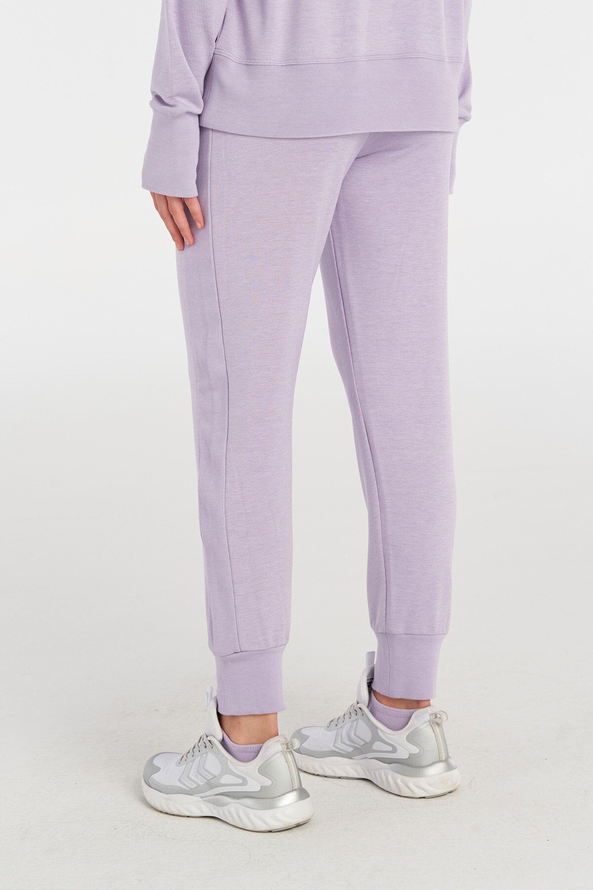 Hummel hmlJONINA pants in orchid petal - Image 3