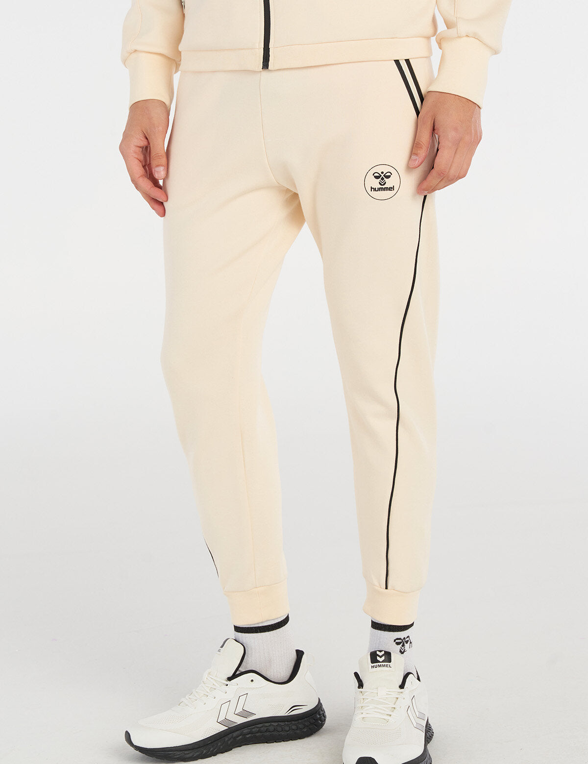 Hummel hmlROYAL pants in whitecap grey - Image 1