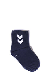 Hummel hmlMEDIUM v2 size socks in dress blue - Image 7