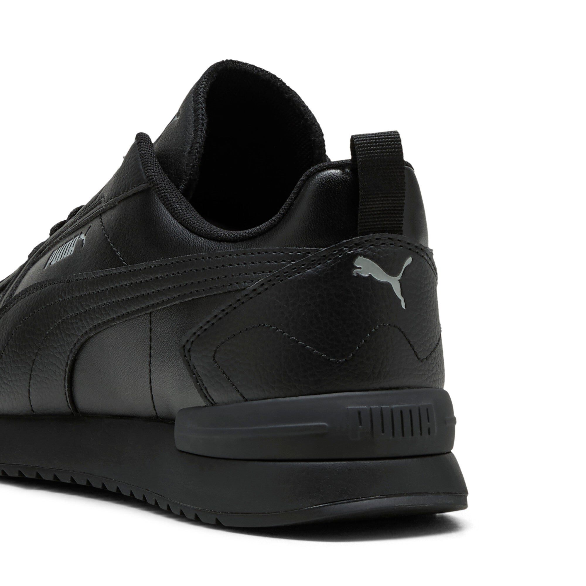 PUMA R78 cyclone sneakers unisex in black and smokey gray